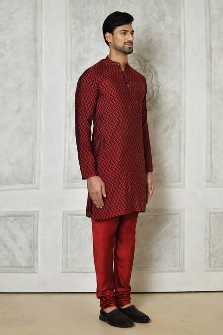 Shop_Arihant Rai Sinha_Maroon Cotton Silk Printed Zigzag Kurta_Online_at_Aza_Fashions