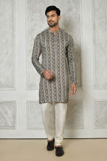 Arihant Rai Sinha Geometric & Striped Print Kurta 