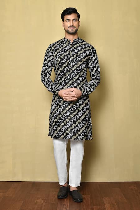 Arihant Rai Sinha Mandarin Collar Printed Kurta 