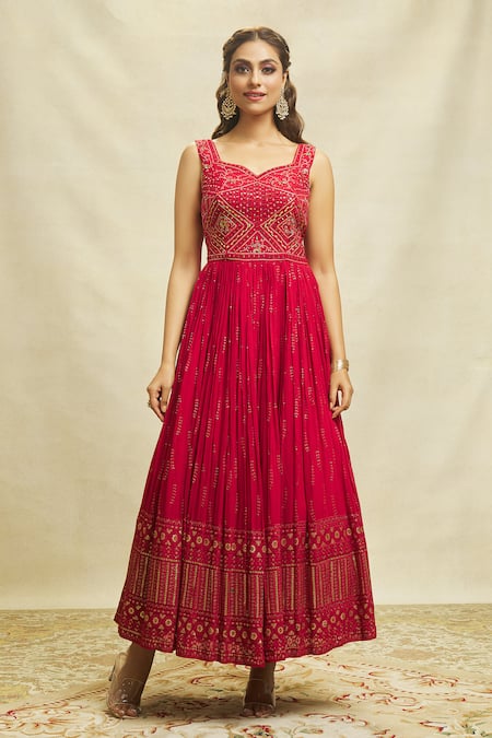 Shop Aariyana Couture Maroon Georgette, Net Embroidery Asymmetric Sleeveless Anarkali With Dupatta Online at Aza Fashions Shop_Aariyana Couture_Maroon Georgette, Net Embroidery Asymmetric Sleeveless Anarkali With Dupatta _Online_at_Aza_Fashions