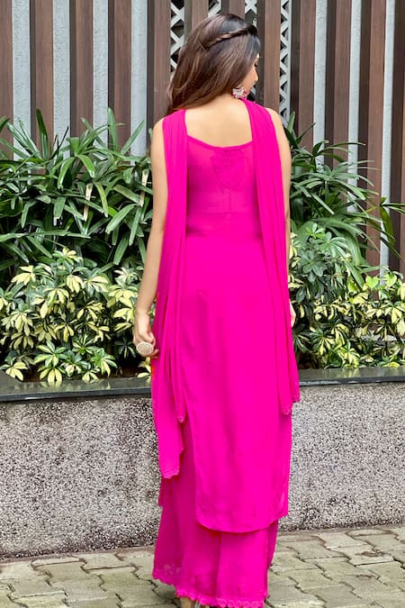 Shop LABEL AISHWARYRIKA Pink Georgette Embroidery, Chains Round Evelyn Chikankari Kurta Palazzo Set at Aza Fashions Shop_LABEL AISHWARYRIKA_Pink Georgette Embroidery, Chains Round Evelyn Chikankari Kurta Palazzo Set _at_Aza_Fashions