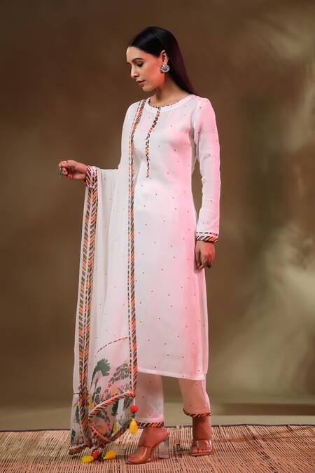 Baise Gaba_White Modal, Chiffon, Satin Tassels Round Neck Jugnu Polka Dots Kurta Pant Set _Online_at_Aza_Fashions