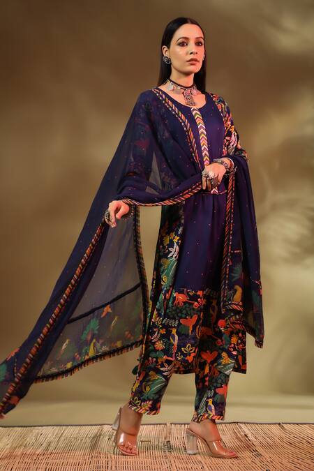 Baise Gaba_Blue Modal, Satin Square Neck Saba Wildlife Print Straight Kurta Pant Set _Online_at_Aza_Fashions