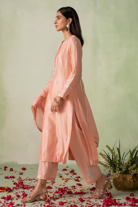 Buy_Varun Chhabra_Peach Kurta Chanderi Silk Embroidered Zari Round Neck Work Set_Online_at_Aza_Fashions