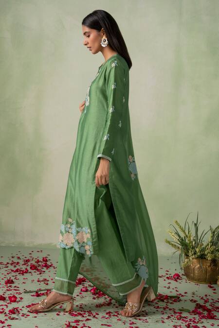 Buy Varun Chhabra Green Kurta Chanderi Silk Embroidered Floral Patch Round Neck Work Set Online at Aza Fashions Buy_Varun Chhabra_Green Kurta Chanderi Silk Embroidered Floral Patch Round Neck Work Set_Online_at_Aza_Fashions