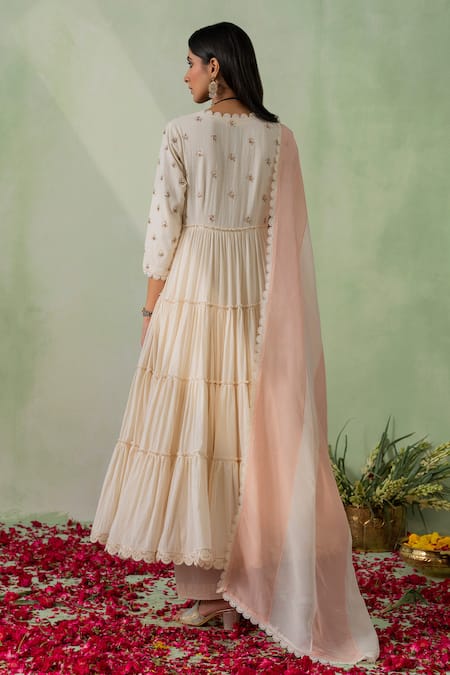 Shop Varun Chhabra Ivory Cotton, Organza Zari, Sequins, Embroidery Scoop Neck Tiered Anarkali Set at Aza Fashions Shop_Varun Chhabra_Ivory Cotton, Organza Zari, Sequins, Embroidery Scoop Neck Tiered Anarkali Set_at_Aza_Fashions