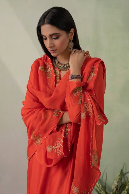 Varun Chhabra_Orange Kurta Chanderi Silk Embroidered Zari Notched Set_Online_at_Aza_Fashions