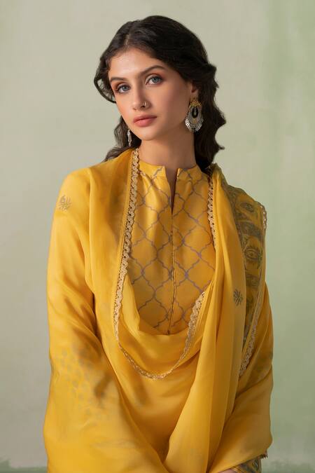 Varun Chhabra_Yellow Chanderi Block Printed And Embellished Foil Round Collar Floral Kurta Set_Online_at_Aza_Fashions