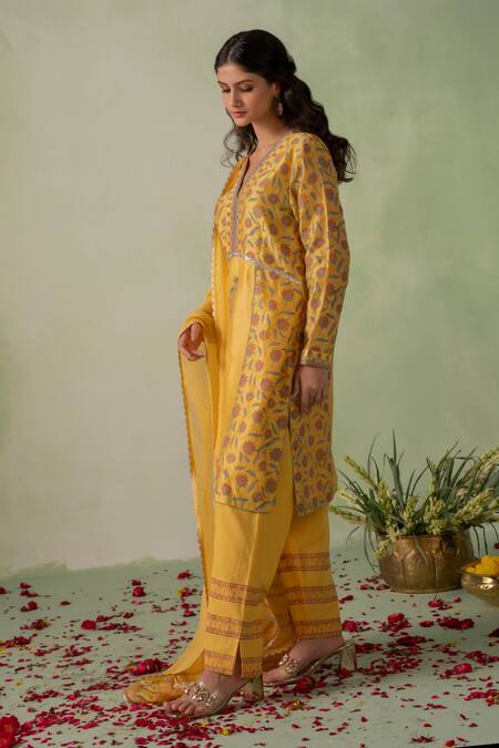 Shop Varun Chhabra Yellow Kurta Chanderi Block Printed And Embellished Floral V Neck Pant Set Online at Aza Fashions Shop_Varun Chhabra_Yellow Kurta Chanderi Block Printed And Embellished Floral V Neck Pant Set_Online_at_Aza_Fashions