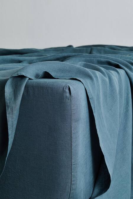 Thread Connect Green Pure Linen Plain Natural Fitted Bedsheet Set Online at Aza Fashions Thread Connect_Green Pure Linen Plain Natural Fitted Bedsheet Set_Online_at_Aza_Fashions