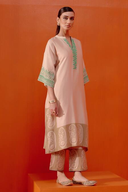Devnaagri Beige , , Cotton, Block Print Kaftan And Palazzo Set Online at Aza Fashions Devnaagri_Beige , , Cotton, Block Print Kaftan And Palazzo Set _Online_at_Aza_Fashions