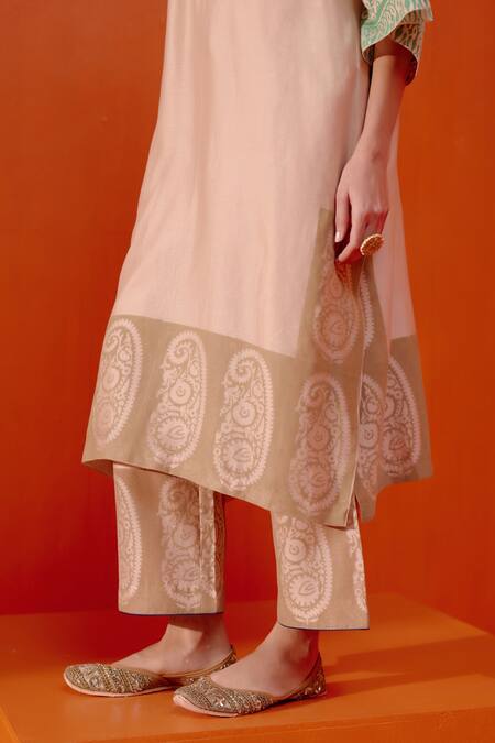 Buy Devnaagri Beige , , Cotton, Block Print Kaftan And Palazzo Set Online at Aza Fashions Buy_Devnaagri_Beige , , Cotton, Block Print Kaftan And Palazzo Set _Online_at_Aza_Fashions