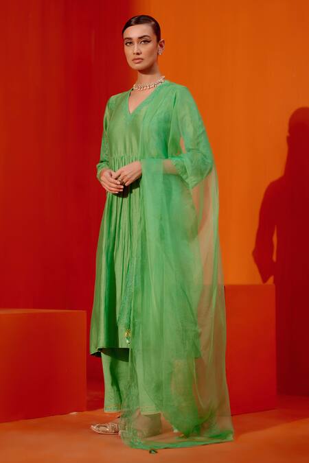 Shop Devnaagri Green , Chanderi, Organza Patra And Dori Work Kurta Palazzo Set Online at Aza Fashions Shop_Devnaagri_Green , Chanderi, Organza Patra And Dori Work Kurta Palazzo Set _Online_at_Aza_Fashions