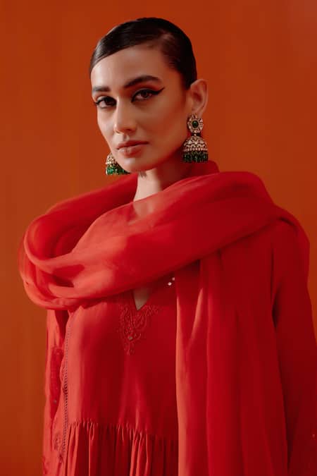 Shop_Devnaagri_Red Silk Chanderi Embroiderd Patra V Neck Dori And Work Kurta Set _Online_at_Aza_Fashions