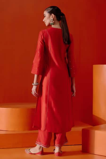 Shop_Devnaagri_Red Silk Chanderi Embroiderd Patra V Neck Dori And Work Kurta Set _at_Aza_Fashions
