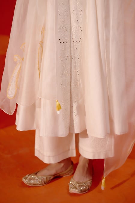 Shop Devnaagri Ivory Chanderi, Silk Organza Diamonds, Dori And Patra Work Anarkali Palazzo Set Online at Aza Fashions Shop_Devnaagri_Ivory Chanderi, Silk Organza Diamonds, Dori And Patra Work Anarkali Palazzo Set _Online_at_Aza_Fashions