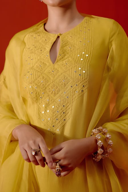 Devnaagri Yellow Chanderi, Silk Organza Diamonds, Dori And Patra Work Kurta Palazzo Set Online at Aza Fashions Devnaagri_Yellow Chanderi, Silk Organza Diamonds, Dori And Patra Work Kurta Palazzo Set _Online_at_Aza_Fashions