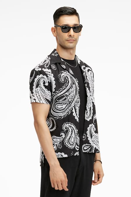 Buy Terra Luna Black Cotton Palawan Paisley Print Shirt Online at Aza Fashions Buy_Terra Luna_Black Cotton Palawan Paisley Print Shirt _Online_at_Aza_Fashions