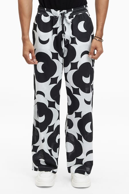 Terra Luna Black Cotton Tao Organic Handloom Moonglow Printed Pant Online at Aza Fashions Terra Luna_Black Cotton Tao Organic Handloom Moonglow Printed Pant _Online_at_Aza_Fashions