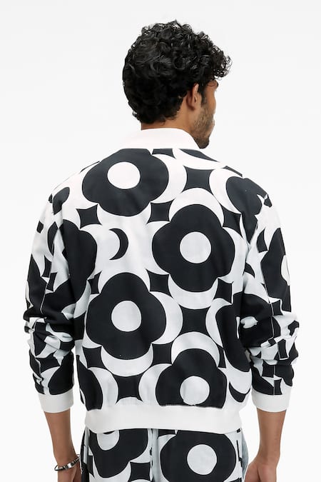 Shop Terra Luna Black Cotton Berghain Organic Handloom Printed Jacket at Aza Fashions Shop_Terra Luna_Black Cotton Berghain Organic Handloom Printed Jacket _at_Aza_Fashions