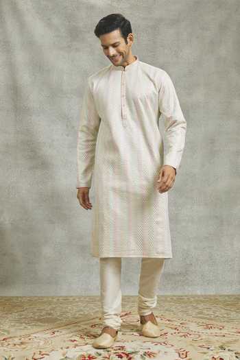 Buy Aariyana Couture Off White Silk Embroidery Geometric Bloom Kurta Set Online at Aza Fashions Buy_Aariyana Couture_Off White Silk Embroidery Geometric Bloom Kurta Set _Online_at_Aza_Fashions