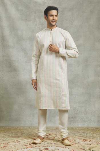 Shop Aariyana Couture Off White Silk Embroidery Geometric Bloom Kurta Set Online at Aza Fashions Shop_Aariyana Couture_Off White Silk Embroidery Geometric Bloom Kurta Set _Online_at_Aza_Fashions