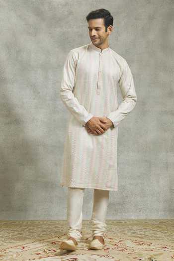 Buy Aariyana Couture Off White Silk Embroidery Geometric Bloom Kurta Set Buy_Aariyana Couture_Off White Silk Embroidery Geometric Bloom Kurta Set