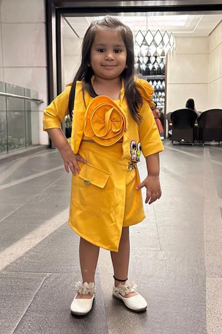 Kirti Agarwal - Pret N Couture Yellow Crepe, Cotton Chains Floral Applique Jacket Skort Set