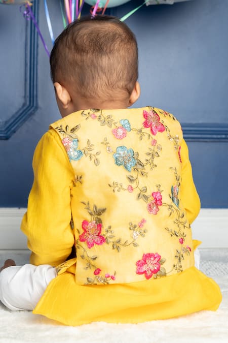 Shop Kirti Agarwal - Pret N Couture Yellow Chanderi, , Satin Embroidery Floral Bundi Kurta Set at Aza Fashions Shop_Kirti Agarwal - Pret N Couture_Yellow Chanderi, , Satin Embroidery Floral Bundi Kurta Set _at_Aza_Fashions