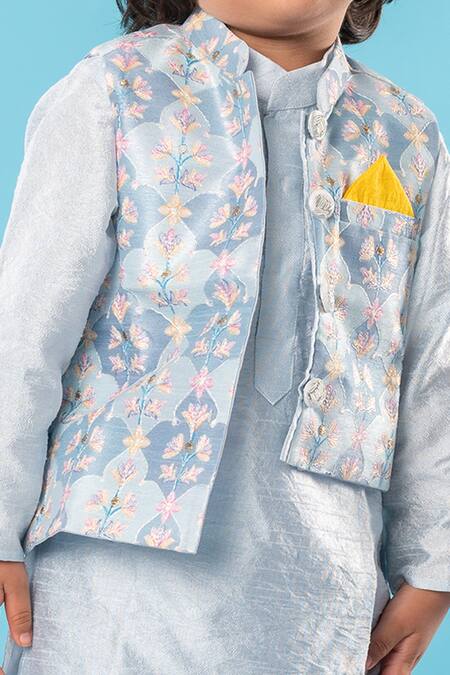 Kirti Agarwal - Pret N Couture Blue Silk, Cotton Embroidery Floral Bundi Kurta Set Online at Aza Fashions Kirti Agarwal - Pret N Couture_Blue Silk, Cotton Embroidery Floral Bundi Kurta Set _Online_at_Aza_Fashions