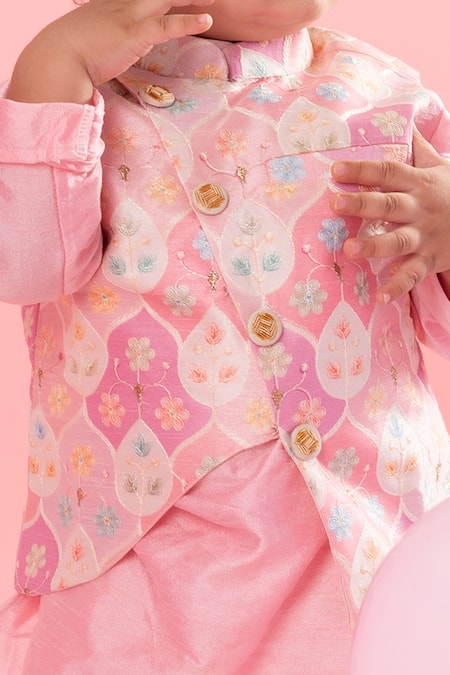 Kirti Agarwal - Pret N Couture Pink Silk, Cotton Embroidery Floral Bundi Kurta Set Online at Aza Fashions Kirti Agarwal - Pret N Couture_Pink Silk, Cotton Embroidery Floral Bundi Kurta Set _Online_at_Aza_Fashions