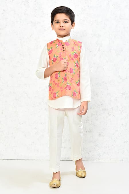 Samyukta Singhania Peach Cotton Printed Floral Jacket 