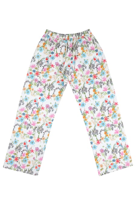 Shop STELLA ROSSA BY LES PETITS Multi Color Shell And Lining Banana Crepe Printed Floral Trouser at Aza Fashions Shop_STELLA ROSSA BY LES PETITS_Multi Color Shell And Lining Banana Crepe Printed Floral Trouser_at_Aza_Fashions