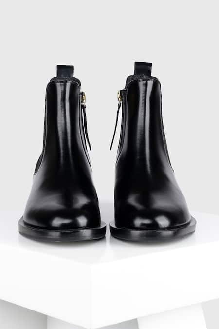 Shop Oroh Black Cambrils Round Toe Ankle Boots at Aza Fashions Shop_Oroh_Black Cambrils Round Toe Ankle Boots _at_Aza_Fashions