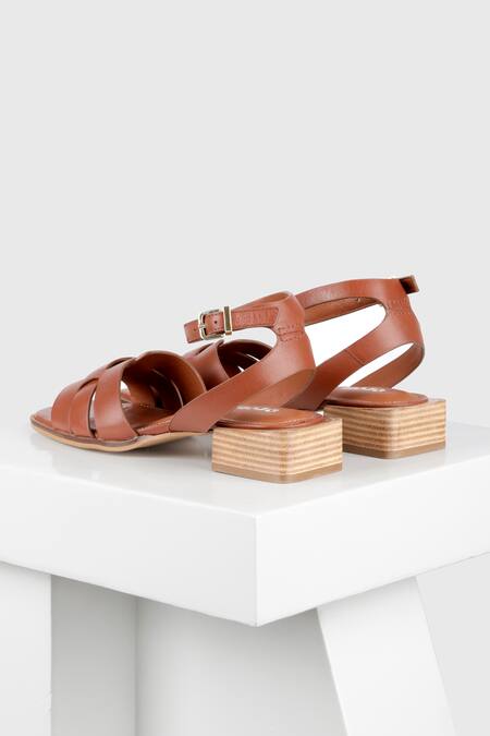 Buy Oroh Brown Lieda Premium Leather Buckle Strap Sandals Online at Aza Fashions Buy_Oroh_Brown Lieda Premium Leather Buckle Strap Sandals _Online_at_Aza_Fashions