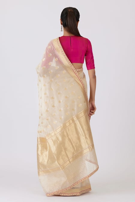 Shop Shimai Jayachandra Cream Silk, Cotton My Beloved Rose Garden Saree With 2 Unstitched Blouse Pieces at Aza Fashions Shop_Shimai Jayachandra_Cream Silk, Cotton My Beloved Rose Garden Saree With 2 Unstitched Blouse Pieces _at_Aza_Fashions