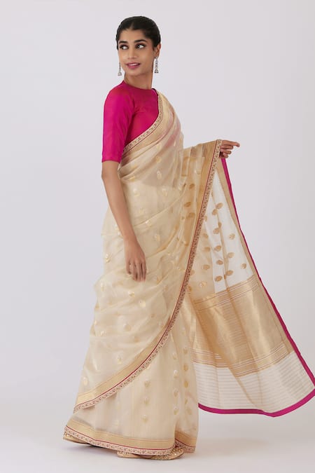 Buy Shimai Jayachandra Cream Silk, Cotton My Beloved Rose Garden Saree With 2 Unstitched Blouse Pieces Online at Aza Fashions Buy_Shimai Jayachandra_Cream Silk, Cotton My Beloved Rose Garden Saree With 2 Unstitched Blouse Pieces _Online_at_Aza_Fashions