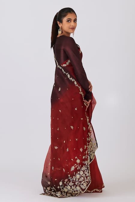 Buy_Shimai Jayachandra_Orange Silk Memories Of Chinar Embroidered Saree With Unstitched Blouse Piece _Online_at_Aza_Fashions