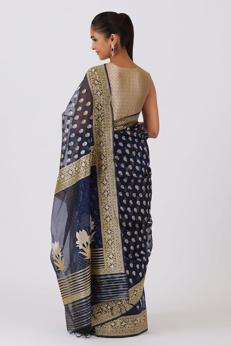 Shimai Jayachandra Garden Of Paradise Saree With Unstitched Blouse Piece 