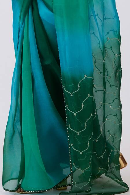 Shimai Jayachandra_Green Silk Organza Embroidery Sweetheart Neck Whispering Waves Saree With Blouse _at_Aza_Fashions