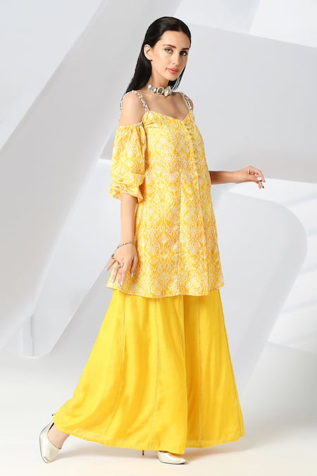 Adamantia_Yellow Muslin Silk Printed And Hand Embroidered Vintage A-line Kurta & Sharara Set _Online_at_Aza_Fashions