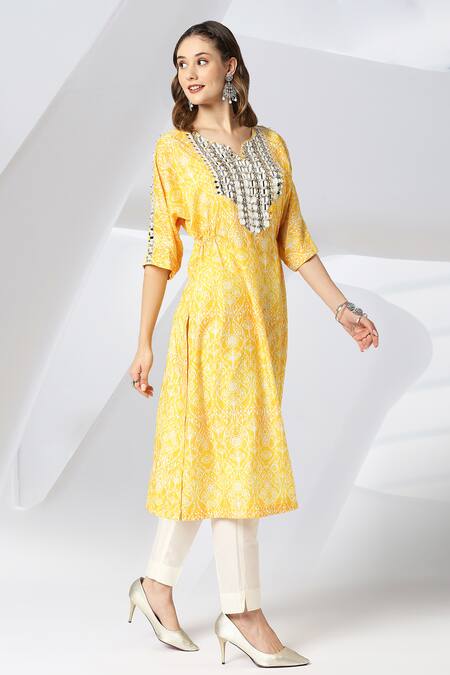Adamantia_Yellow Muslin, Silk Mirrors, Zari Round Neck Vintage Print Kaftan And Pant Set _Online_at_Aza_Fashions