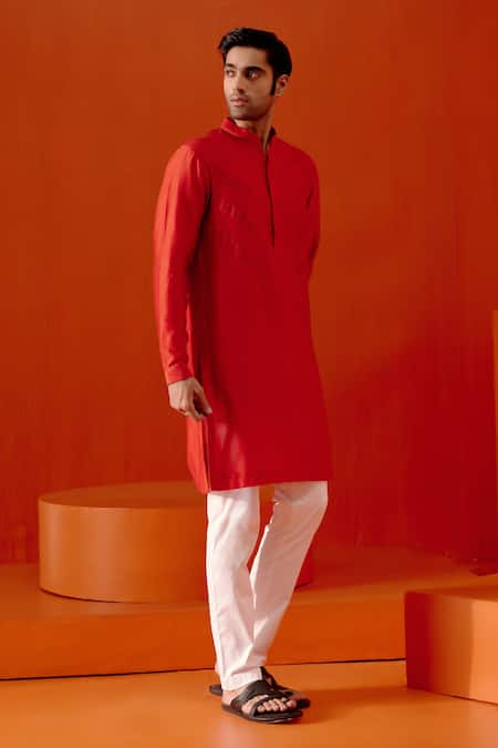 Devnaagri Red Chanderi And Cotton Blend Placement Kurta With Pant 