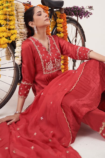Hirika & Dhruti Red Cotton, Organza Pearls, Sequins, Embroidery, Paisley Anarkali Pant Set Online at Aza Fashions Hirika & Dhruti_Red Cotton, Organza Pearls, Sequins, Embroidery, Paisley Anarkali Pant Set _Online_at_Aza_Fashions