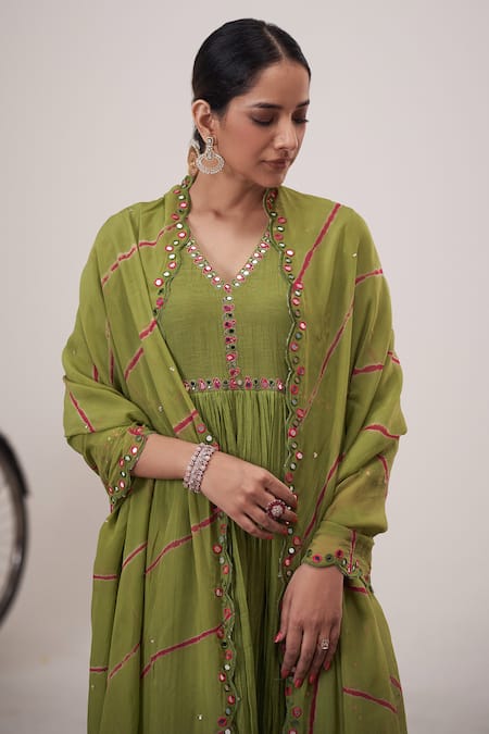 Shop Hirika & Dhruti Green Chanderi, Organza Mirrors Pleated Embroidered Anarkali With Dupatta at Aza Fashions Shop_Hirika & Dhruti_Green Chanderi, Organza Mirrors Pleated Embroidered Anarkali With Dupatta _at_Aza_Fashions
