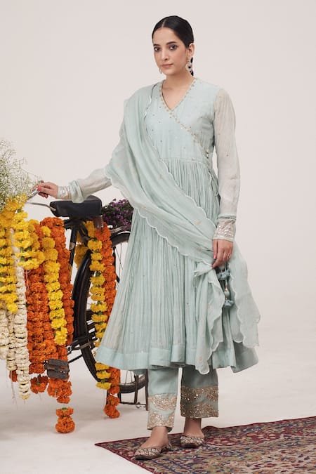 Hirika&Dhruti Zardosi Embroidered Anarkali Pant Set 