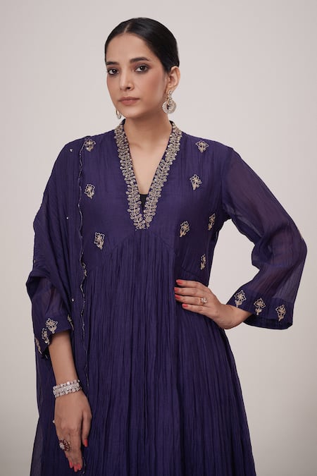 Hirika & Dhruti Marodi Work Anarkali Pant Set 