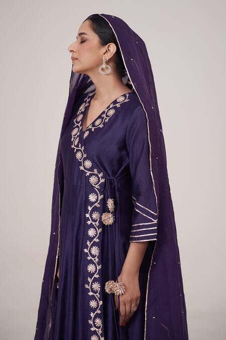 Hirika & Dhruti Purple Silk, Cotton, Organza Gota Patti V-neck Chanderi Angarkha Pant Set Online at Aza Fashions Hirika & Dhruti_Purple Silk, Cotton, Organza Gota Patti V-neck Chanderi Angarkha Pant Set _Online_at_Aza_Fashions