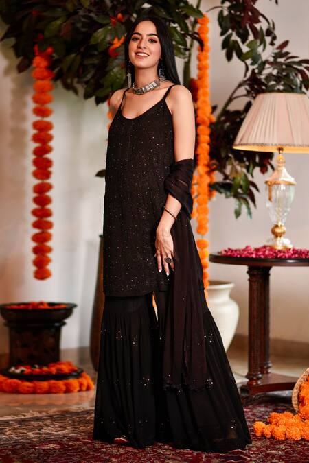 Buy_House Of Chikankari_Black Georgette Hand Embroidered Chikankari Thread And Mukaish Kurta Gharara Set_Online_at_Aza_Fashions