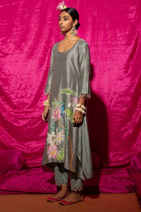 Chrkha Grey Chanderi Silk, Cotton Tassels, Fringe, Botanical Print A-line Kurta Set Online at Aza Fashions Chrkha_Grey Chanderi Silk, Cotton Tassels, Fringe, Botanical Print A-line Kurta Set _Online_at_Aza_Fashions